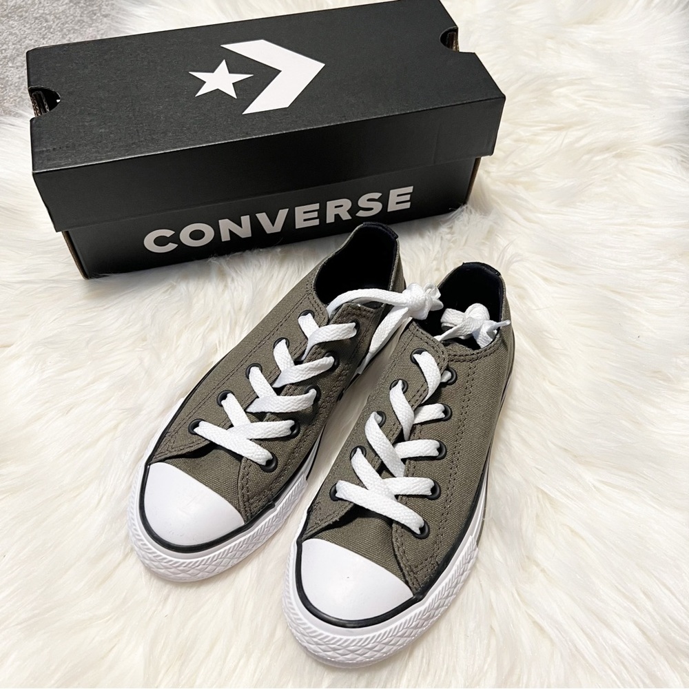 New In Box Army Green Converse
